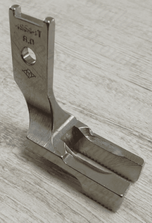 Лапка прижимная внешняя Pfaff 145 (7.9 mm) 2/158 от магазина Promily в Георгиевске
