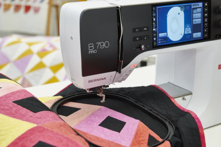 BERNINA 790 PRO от магазина Promily в Георгиевске